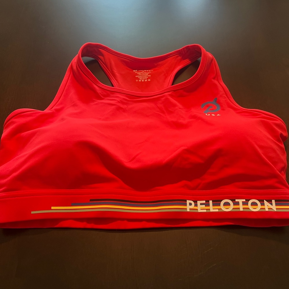 Peloton padded sports bra